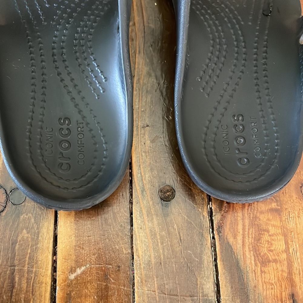 Crocs - Picture 5 of 7